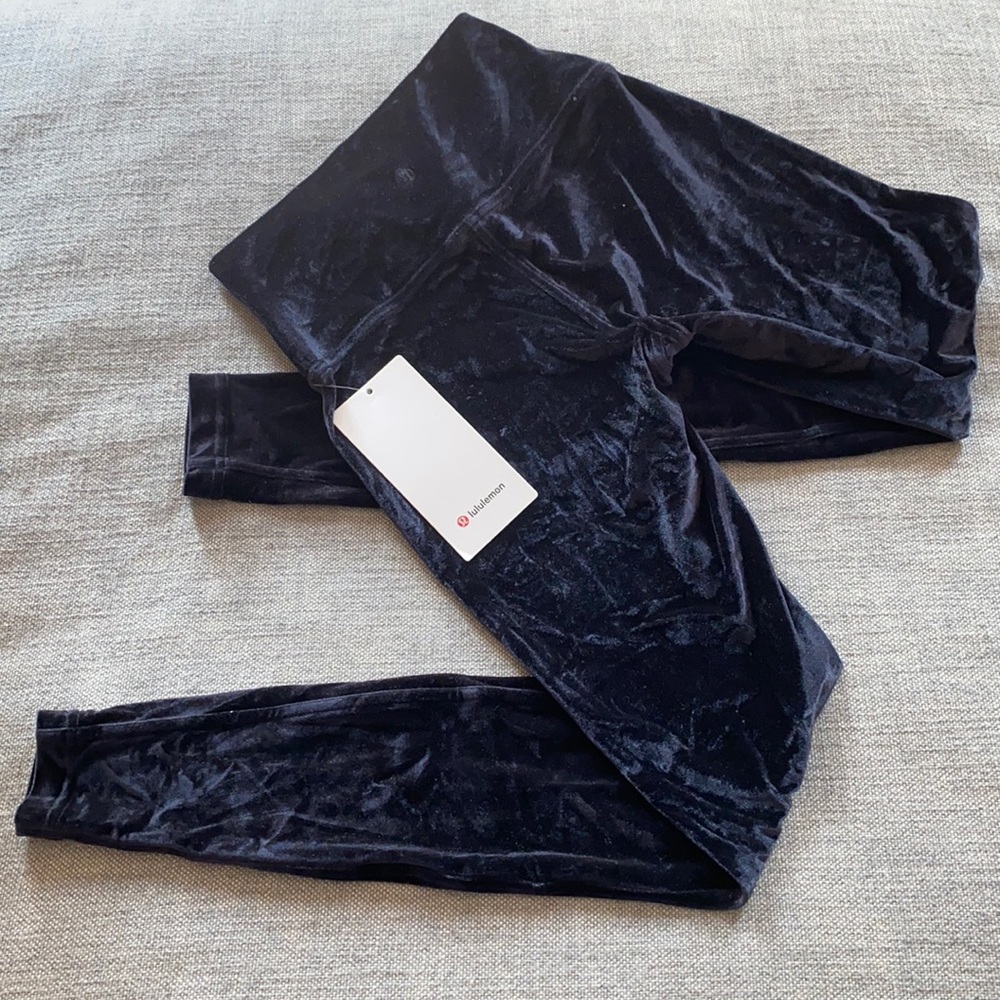 New with tags - Wunder Lounge HR Tight